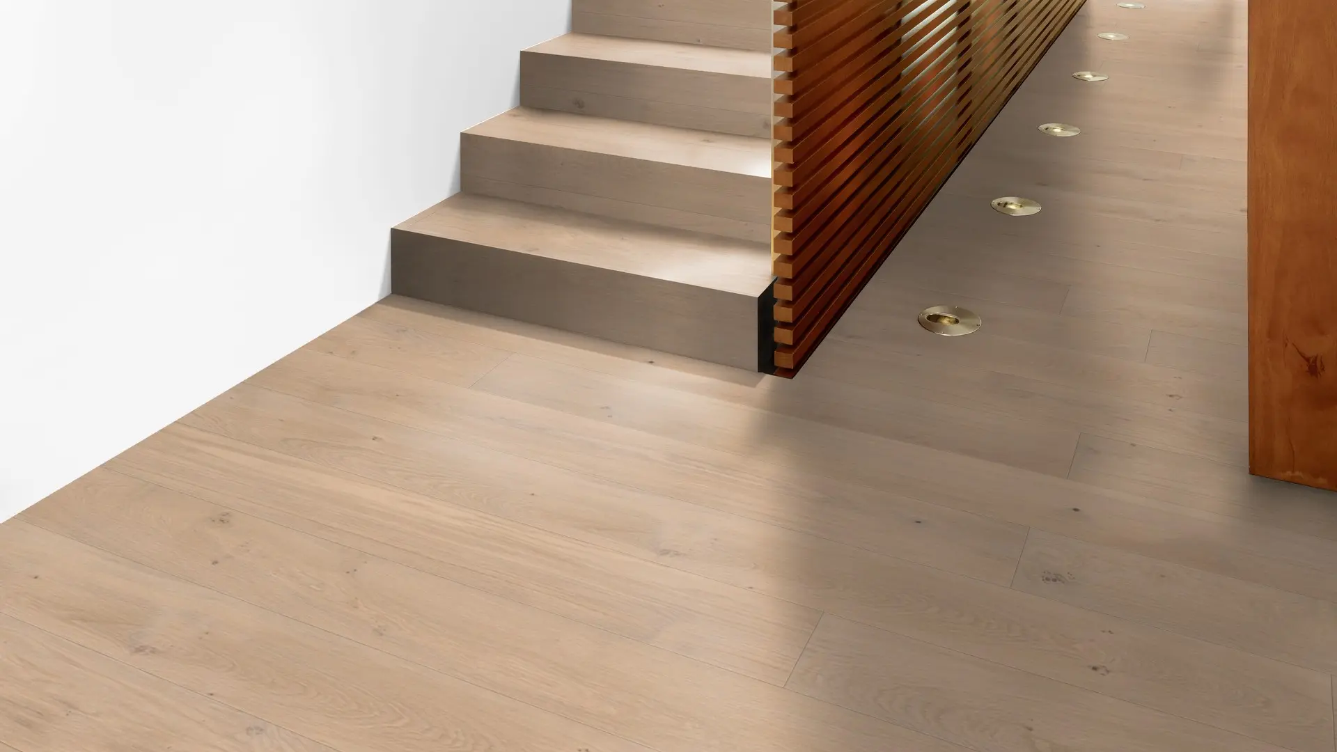 Weitzer Parkett Diele 2245 PLUS Eiche Kaschmir lebhaft ProActive+ (lackiert) – Bild 7
