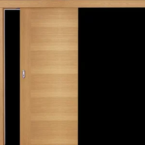 Schiebetüre vor der Wand laufend mit Anschlagpfosten